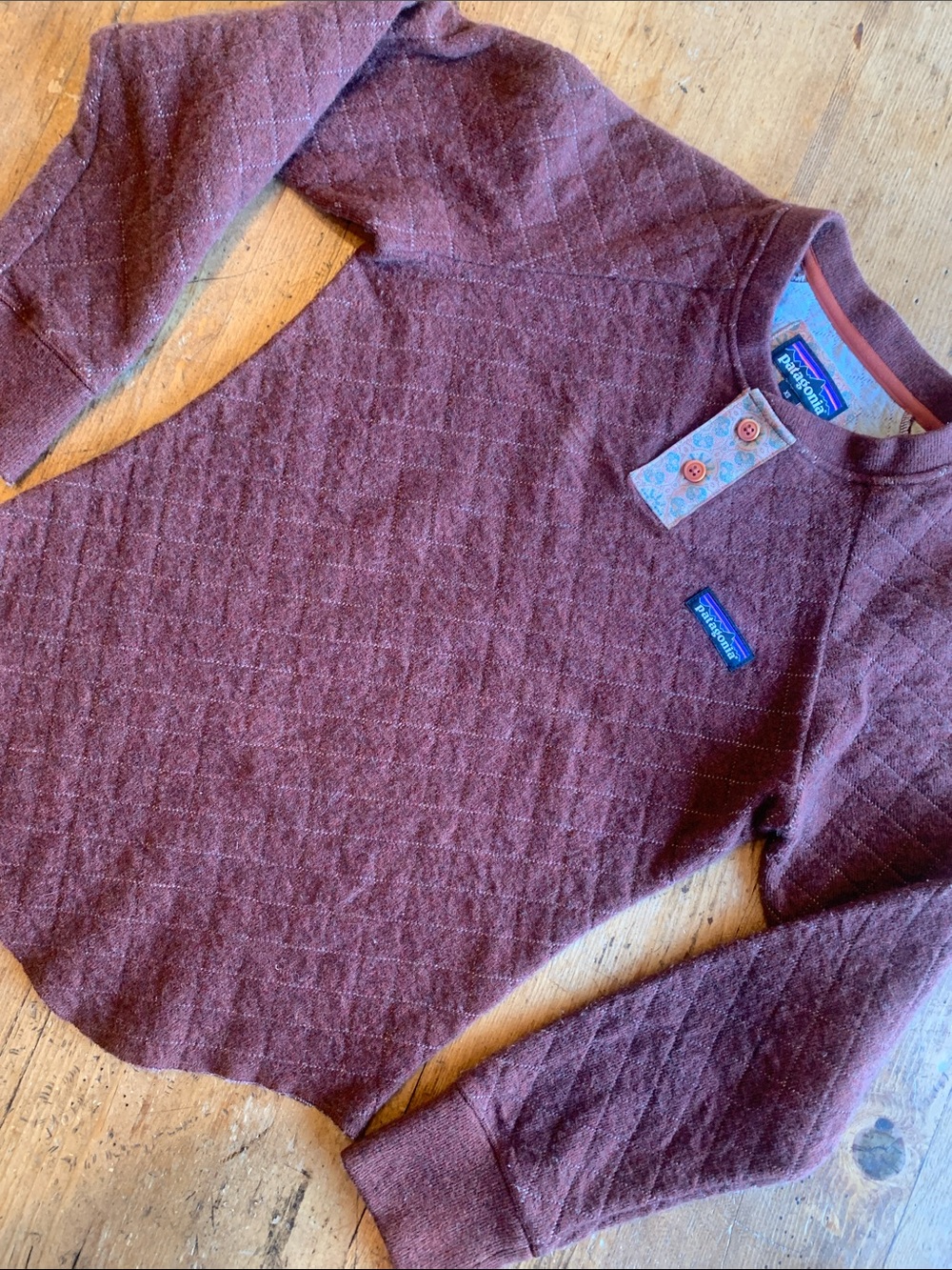 Patagonia Women's Quilted Henley Sweater - Maroon - Picture 16 of 16